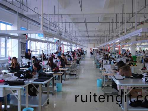 酒店製(zhi)服(fu)生(sheng)産(chan)車(che)間